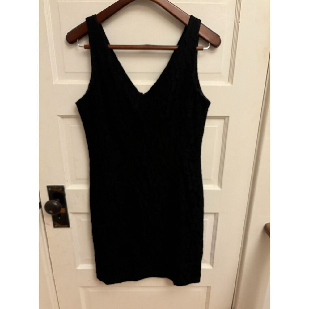 Theory Black Lace Sleeveless V-neck‎ Sheath Dress Lined Above Knee Size 8 $355